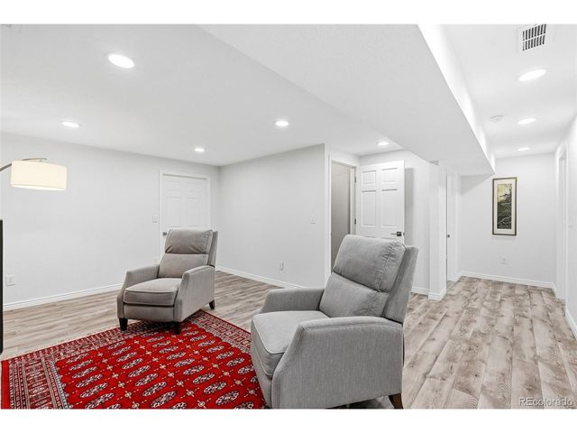 1685 S Emporia Ct, Aurora, CO 80247