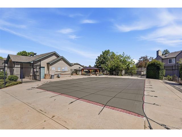 1685 S Emporia Ct, Aurora, CO 80247