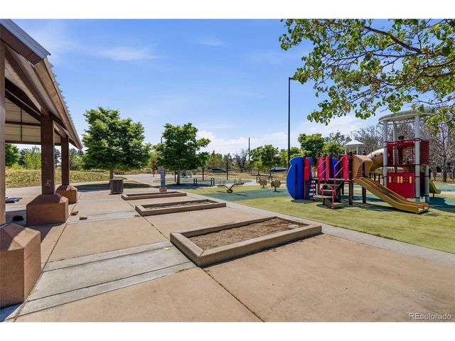 1685 S Emporia Ct, Aurora, CO 80247