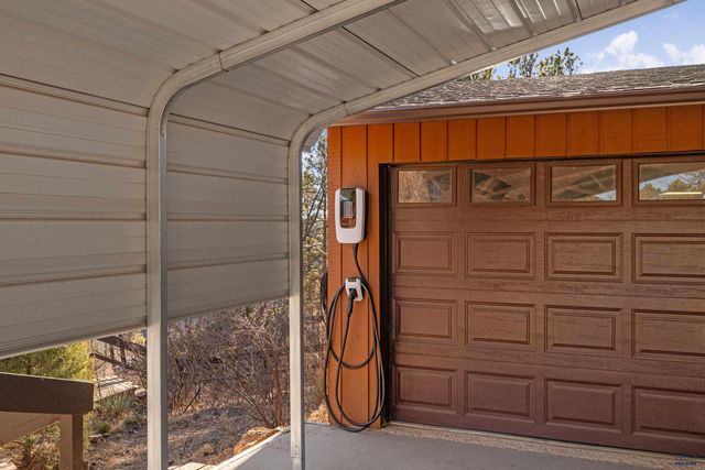 8558 DUNSMORE RD, Rapid City, SD 57702