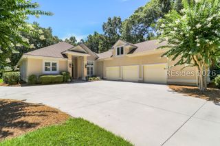 35 Greenwood Dr, Bluffton, SC 29910