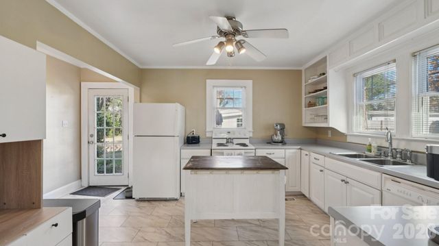 552 Hyde Park Drive NE, Concord, NC 28025