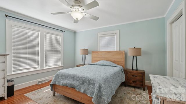 552 Hyde Park Drive NE, Concord, NC 28025