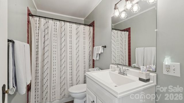 552 Hyde Park Drive NE, Concord, NC 28025