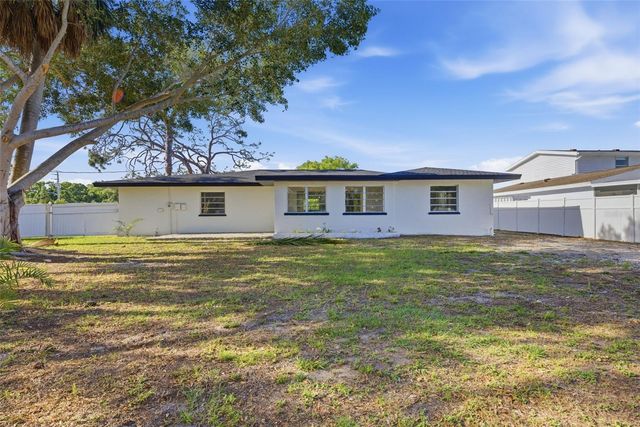 5112 11TH AVENUE W, Bradenton, FL 34209