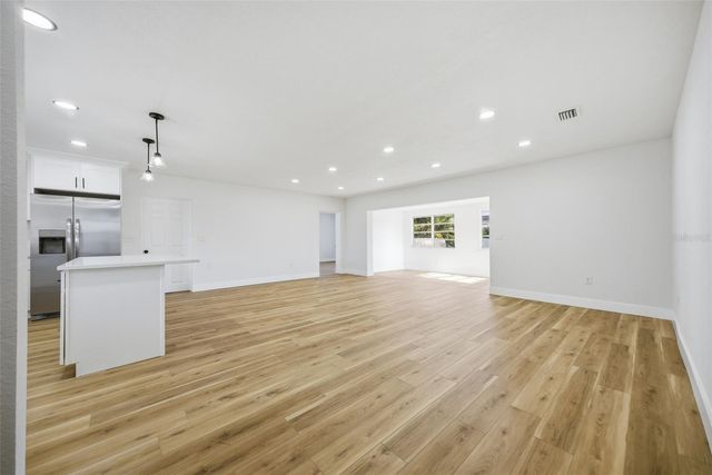 5112 11TH AVENUE W, Bradenton, FL 34209