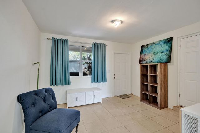 2461 NE 20th Avenue, Lighthouse Point, FL 33064