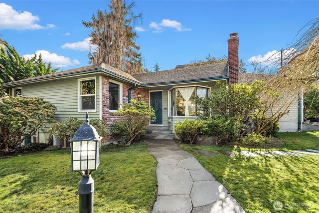 3719 W Tilden Street, Seattle, WA 98199