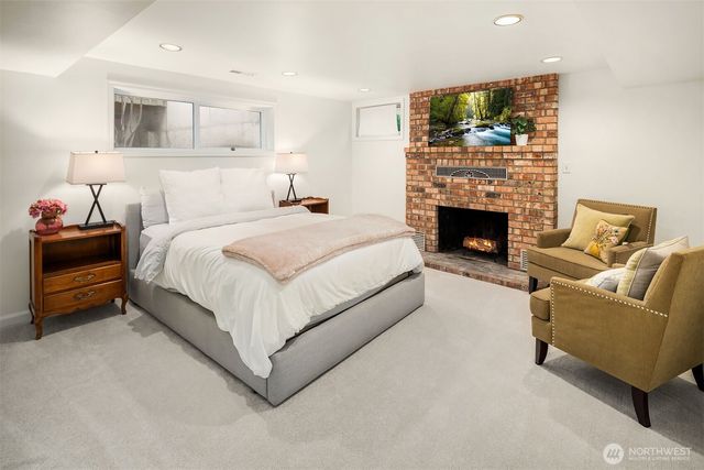 3719 W Tilden Street, Seattle, WA 98199