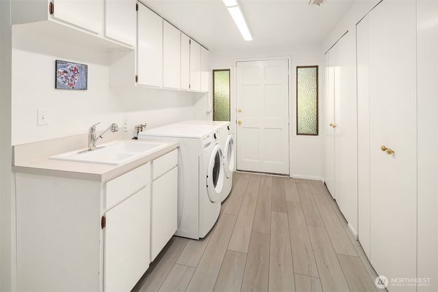 3719 W Tilden Street, Seattle, WA 98199