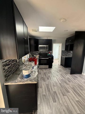 7 KINGS HWY N, Cherry Hill, NJ 08034