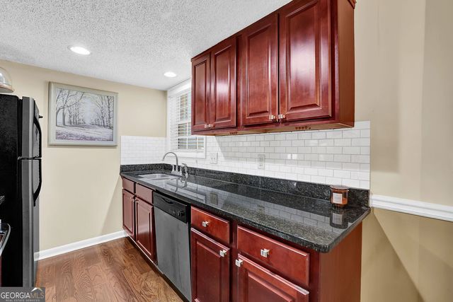 6900 Roswell Road M3, Atlanta, GA 30328