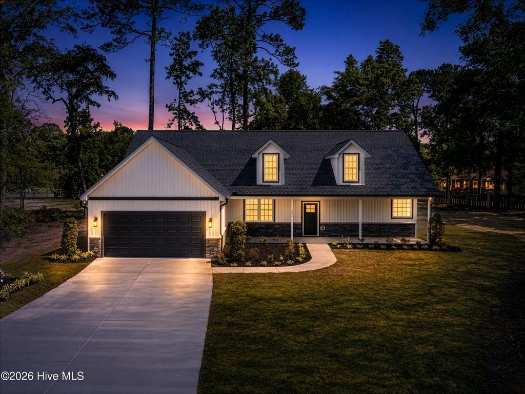 8944 Tranquility Lane SW, Sunset Beach, NC 28468