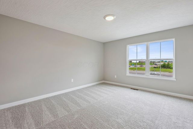 6912 Barksdale Drive, Dublin, OH 43016
