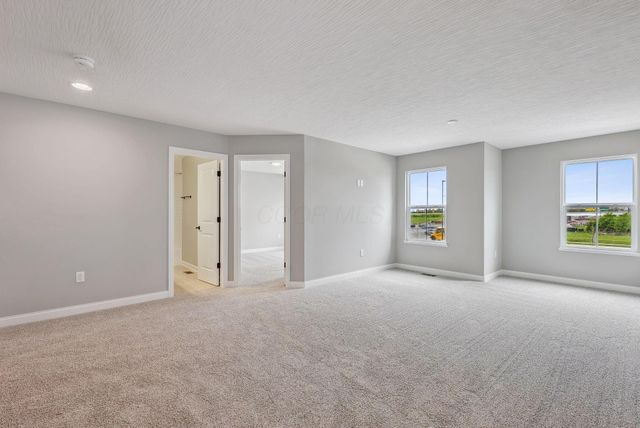 6912 Barksdale Drive, Dublin, OH 43016