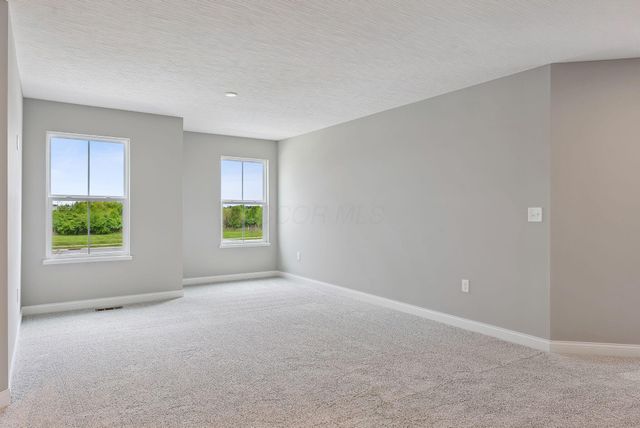 6912 Barksdale Drive, Dublin, OH 43016