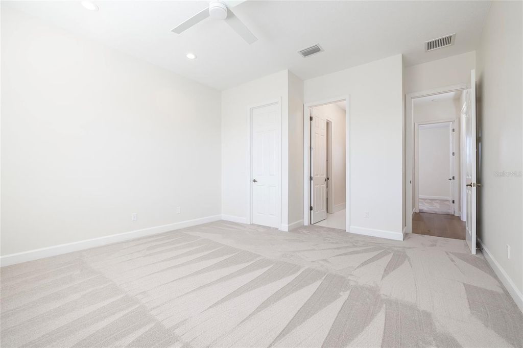 Image 22 of property listing at 17253 BREEDERS CUP DRIVE, Odessa, FL 33556