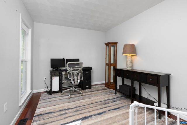 43 DANIELS RD, Barboursville, VA 22923