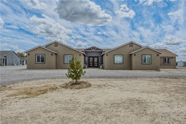951 West Leffner Drive, Pahrump, NV 89060