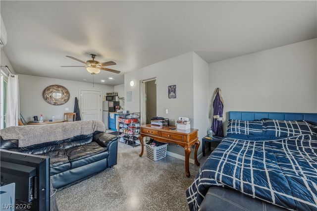 951 West Leffner Drive, Pahrump, NV 89060