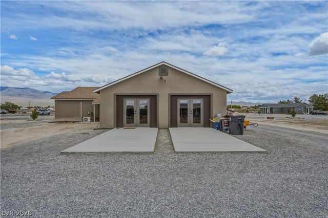 951 West Leffner Drive, Pahrump, NV 89060