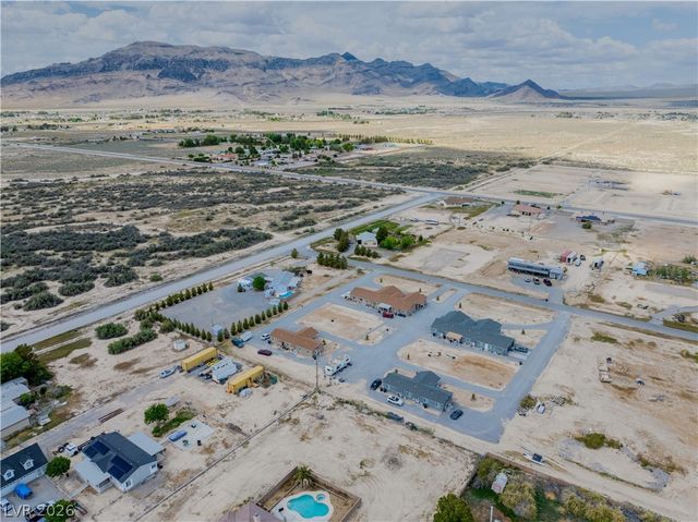 951 West Leffner Drive, Pahrump, NV 89060