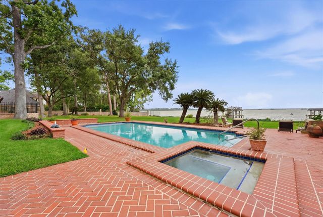21102 Atascocita Place Drive, Houston, TX 77346
