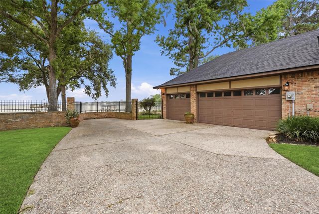 21102 Atascocita Place Drive, Houston, TX 77346