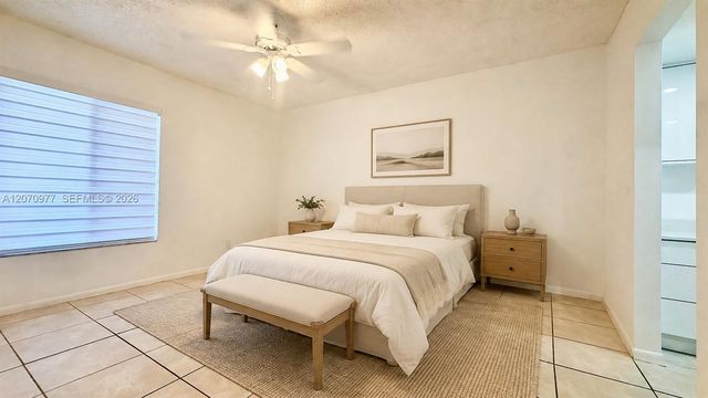8615 NW 8th Street 421, Miami, FL 33126