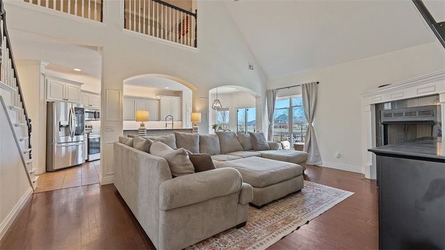 8400 Windsong Lane, Bentonville, AR 72713