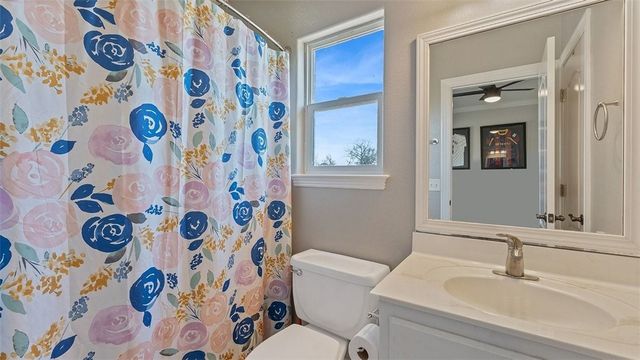 8400 Windsong Lane, Bentonville, AR 72713