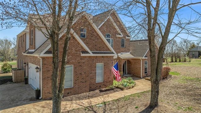 8400 Windsong Lane, Bentonville, AR 72713
