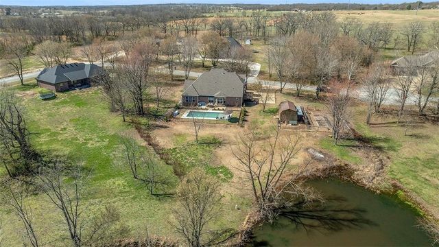 8400 Windsong Lane, Bentonville, AR 72713
