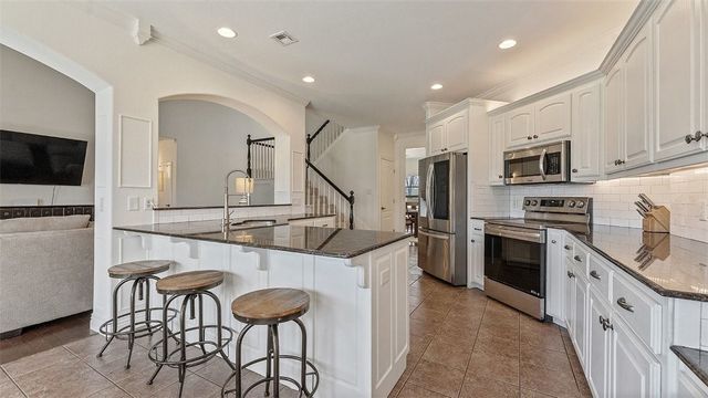 8400 Windsong Lane, Bentonville, AR 72713