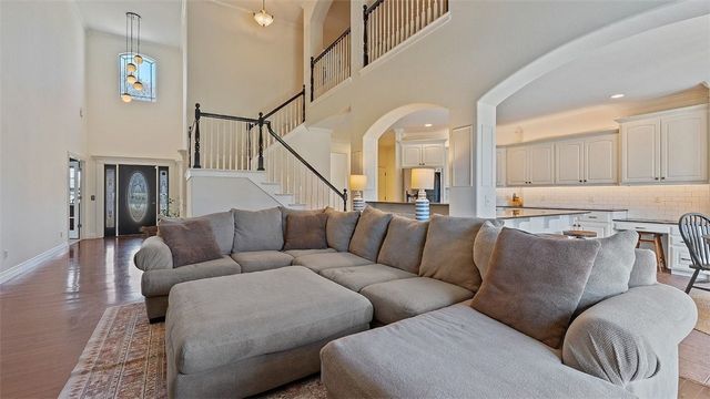 8400 Windsong Lane, Bentonville, AR 72713