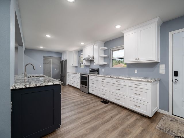 17795 Lookout Ln., Flint, TX 75762