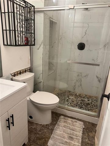 397 W Johnston Street, Olathe, KS 66061