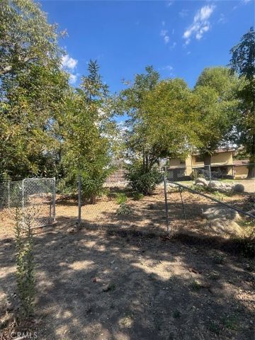 1220 Amethyst Avenue, Mentone, CA 92359