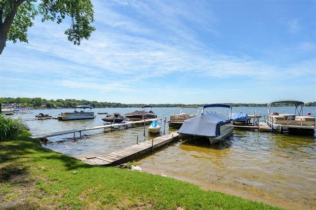32851 Lake Drive, Lawton, MI 49065