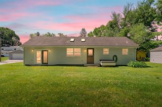 32851 Lake Drive, Lawton, MI 49065