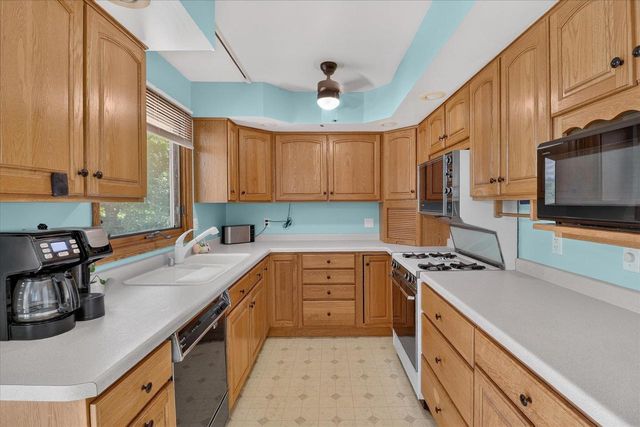 1638 Arkansas Avenue, Madison, WI 53704