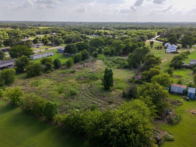 1816 Houston Road, Burleson, TX 76028