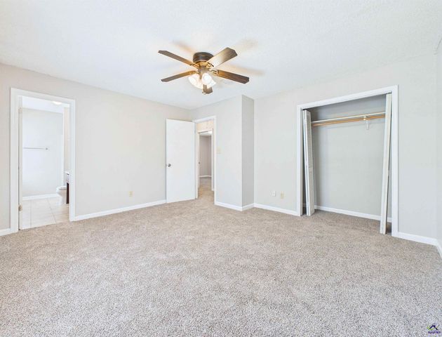 108 Red Oak Court, Byron, GA 31008