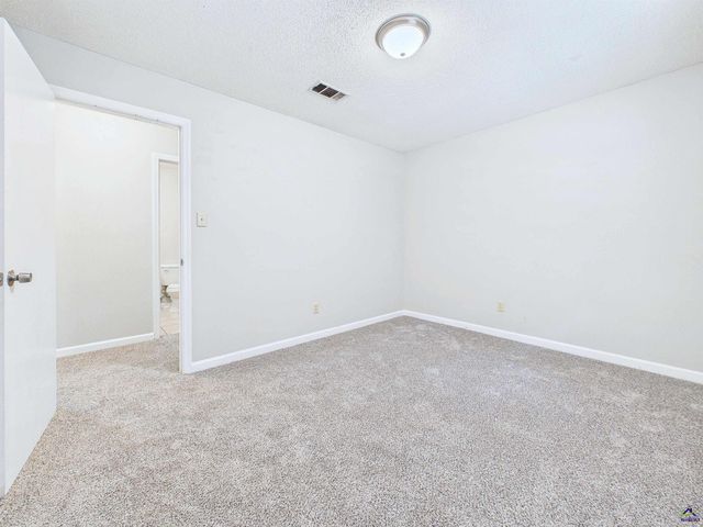 108 Red Oak Court, Byron, GA 31008