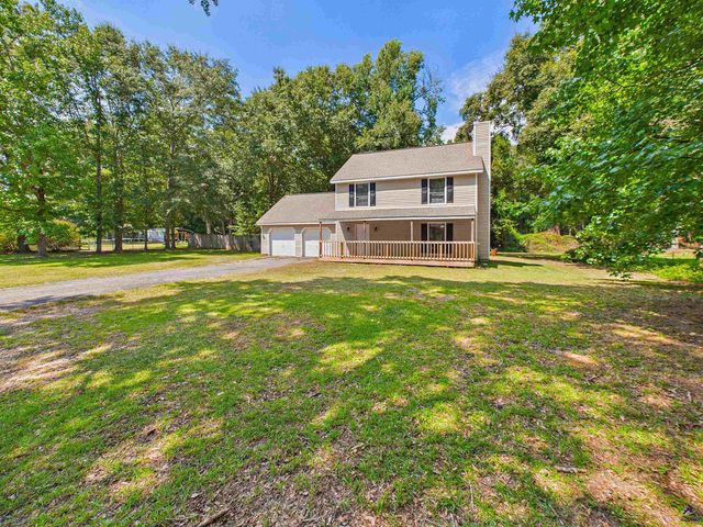 108 Red Oak Court, Byron, GA 31008