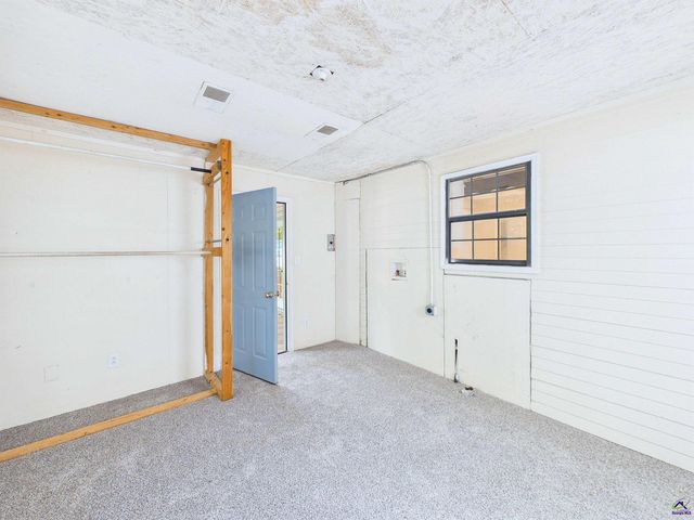 108 Red Oak Court, Byron, GA 31008
