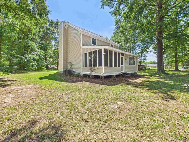 108 Red Oak Court, Byron, GA 31008