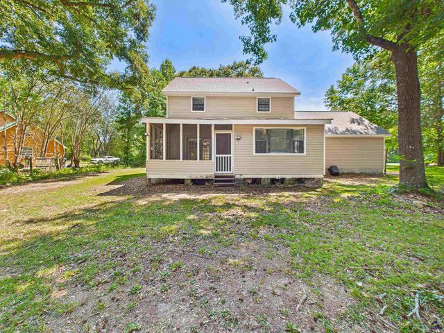 108 Red Oak Court, Byron, GA 31008