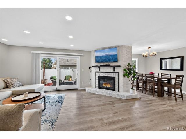 7228 S Vine Ct, Centennial, CO 80122