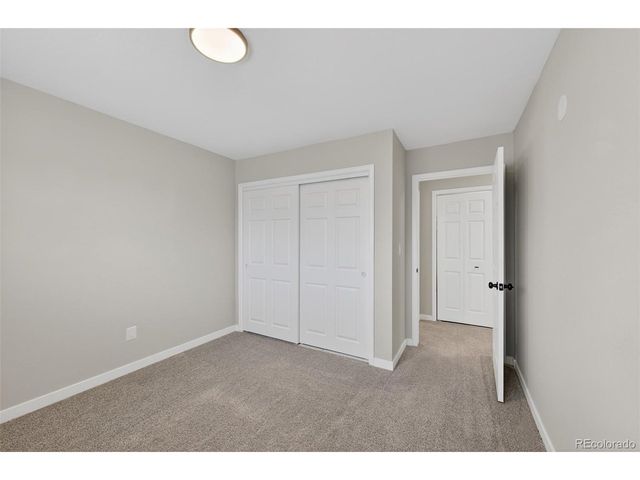 7228 S Vine Ct, Centennial, CO 80122